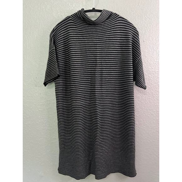 Eileen Fisher Tunic Top L Gray Black Stripe Knit Merino Wool Lightweight Sweater - Picture 2 of 9